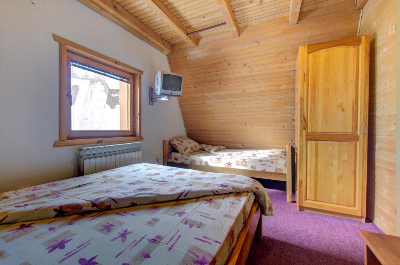 Apartments Dobro Яхорина Екстер'єр фото